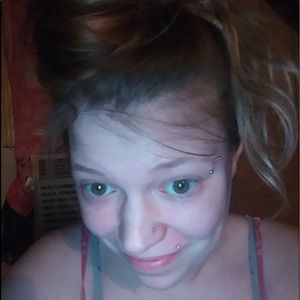 Meet your Posher, Cierra